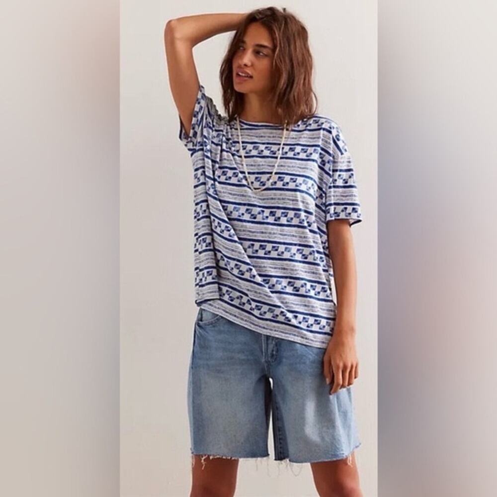 NWT FreePeople Nina printed tee navy combo